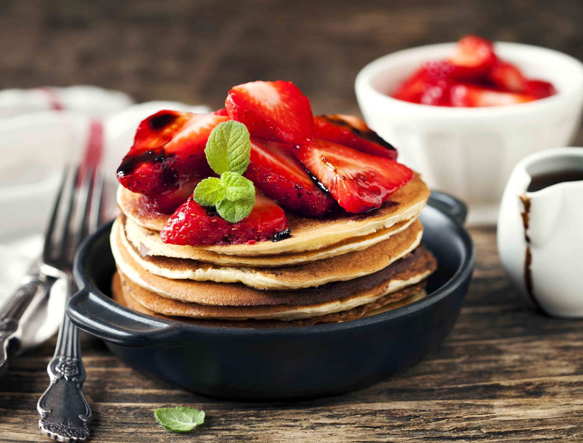 Pancakes with Fresh Berries and  Ariston Traditional Balsamic Vinegar